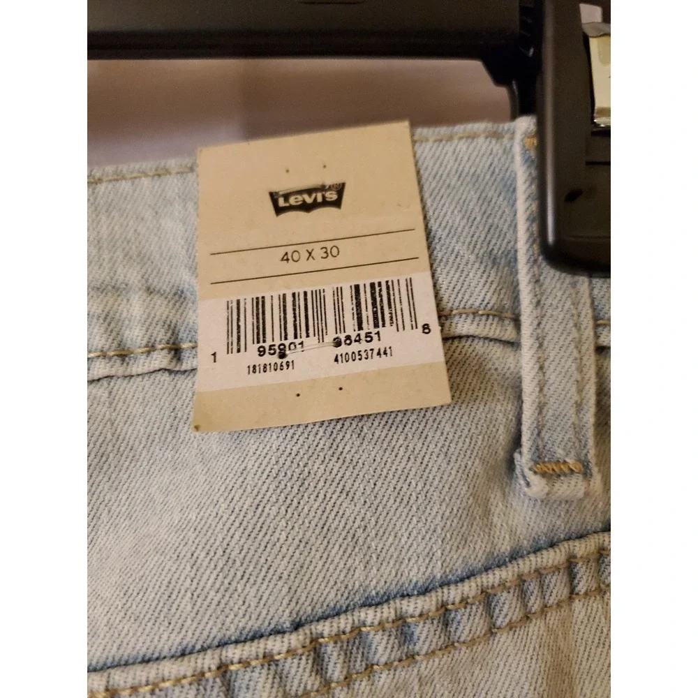 NWT Levis 541 Big & Tall Athletic Taper Distressed Mens Jeans 40X30 Light Denim